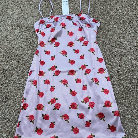 Urban Outfitters Printed Sateen Skimming Mini Dress NWT - Picture 5 of 8